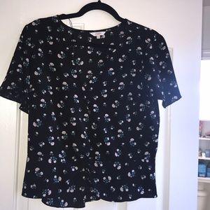 Black flower cropped top